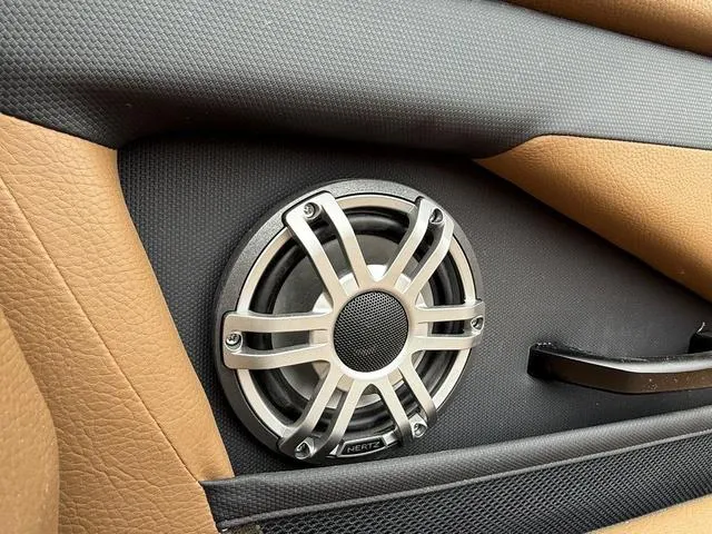 Slide: The Image of Yamaha 255XD 2025 - 37