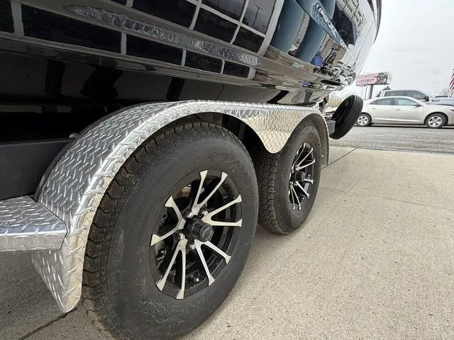 Slide: The Image of Yamaha 255XD 2025 - 8