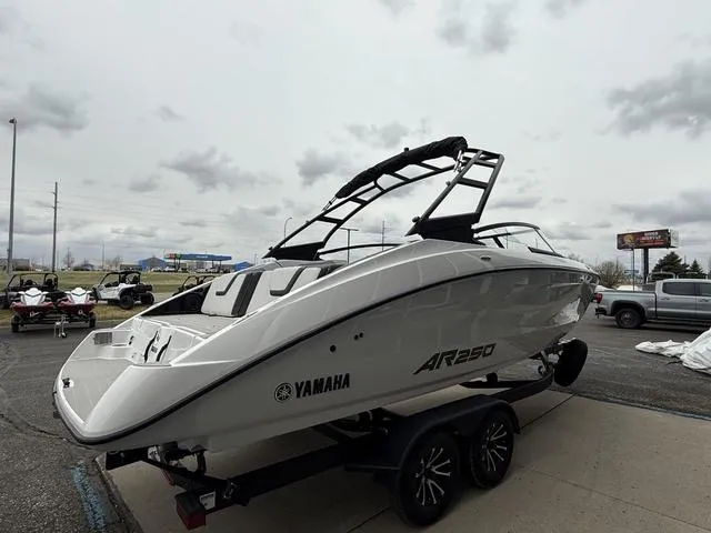 Slide: The Image of Yamaha AR250 2025 - 13