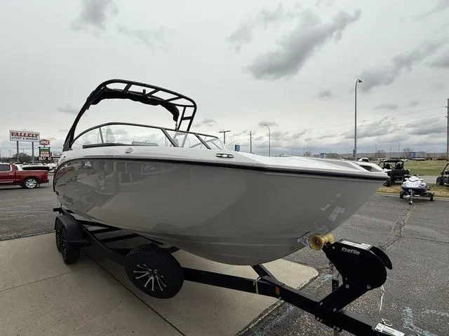 Slide: The Image of Yamaha AR250 2025 - 16