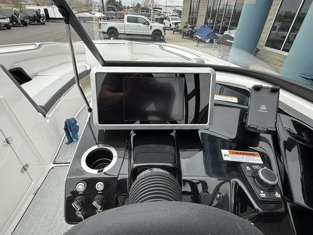 Slide: The Image of Yamaha AR250 2025 - 26