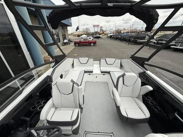 Slide: The Image of Yamaha AR250 2025 - 36