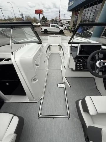 Slide: The Image of Yamaha AR250 2025 - 41