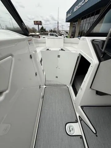 Slide: The Image of Yamaha AR250 2025 - 46