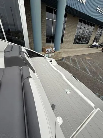 Slide: The Image of Yamaha AR250 2025 - 51