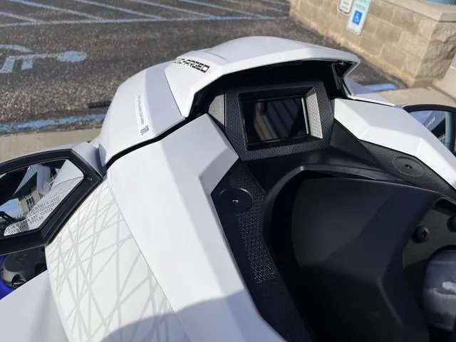 Slide: The Image of Yamaha GP SVHO™ with Audio 2025 - 20