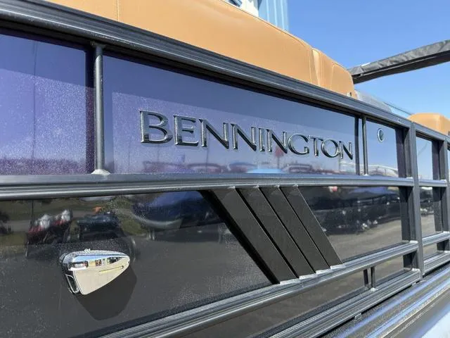 Slide: The Image of Bennington 22 MFB Tri-Toon Pontoon 2025 - 3