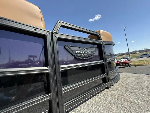 Slide: The Image of Bennington 22 MFB Tri-Toon Pontoon 2025 - 9