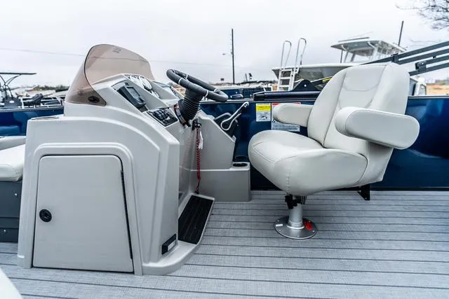 Slide: The Image of Starcraft EXS 1 FD4 2025 - 15