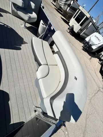 Slide: The Image of Starcraft EX 20 R 2025 - 11