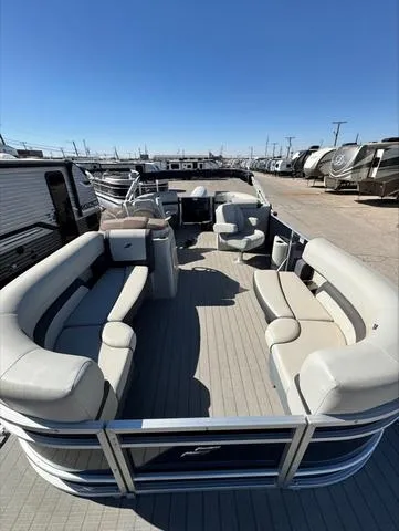 Slide: The Image of Starcraft EX 20 R 2025 - 12