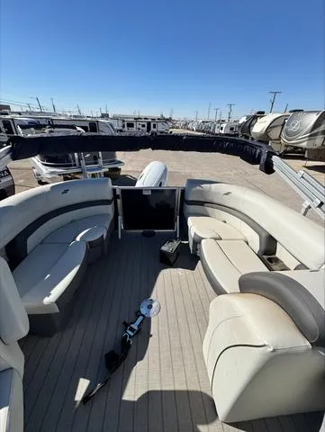 Slide: The Image of Starcraft EX 20 R 2025 - 7