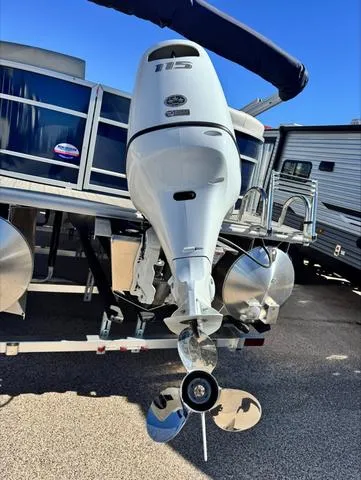 Slide: The Image of Starcraft EX 20 R 2025 - 8