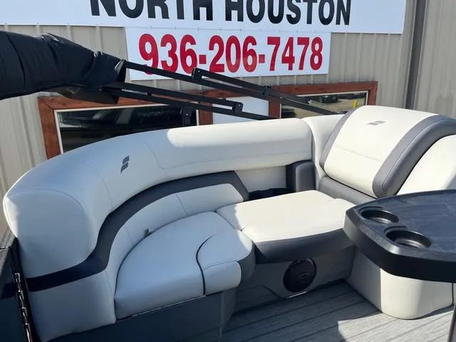 Slide: The Image of Starcraft EXS 1 2025 - 15