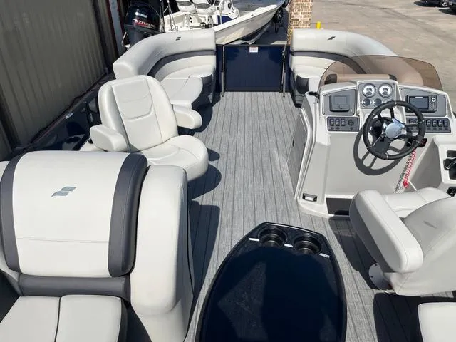 Slide: The Image of Starcraft EXS 1 2025 - 16