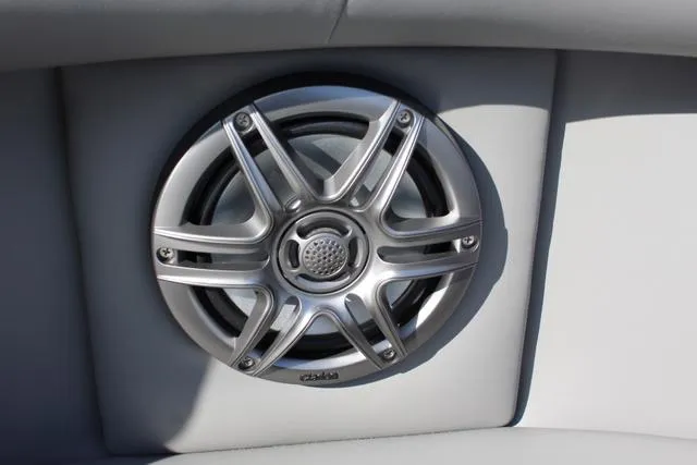 Slide: The Image of Premier 220 Sunscape RE XSD CL (Twin Tube) 2025 - 10