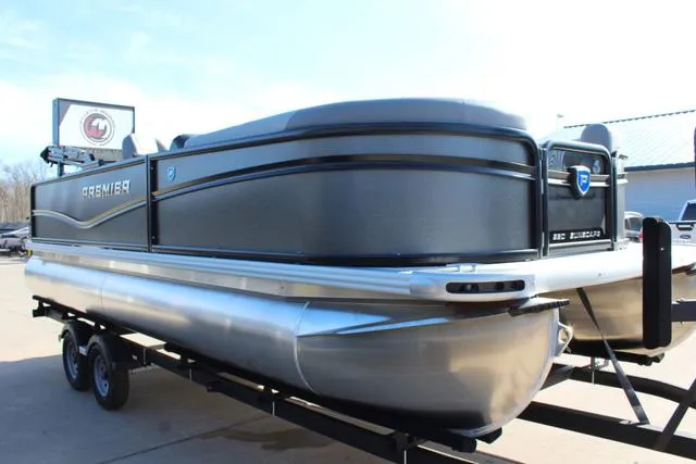 Slide: The Image of Premier 220 Sunscape RE CL (Twin Tube) 2025 - 3