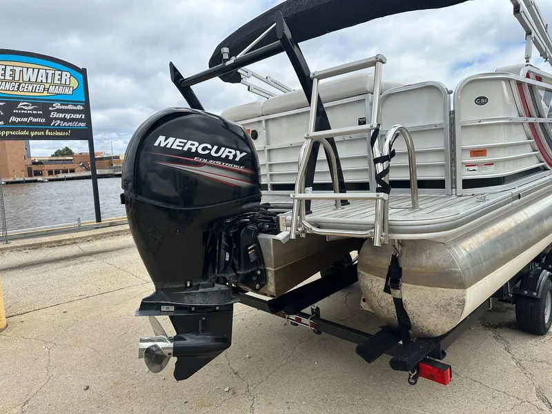 Slide: The Image of South Bay 500 Cruise Series 522CR 2014 - 15