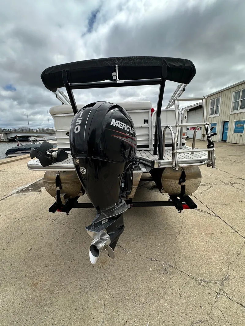 Slide: The Image of South Bay 500 Cruise Series 522CR 2014 - 22