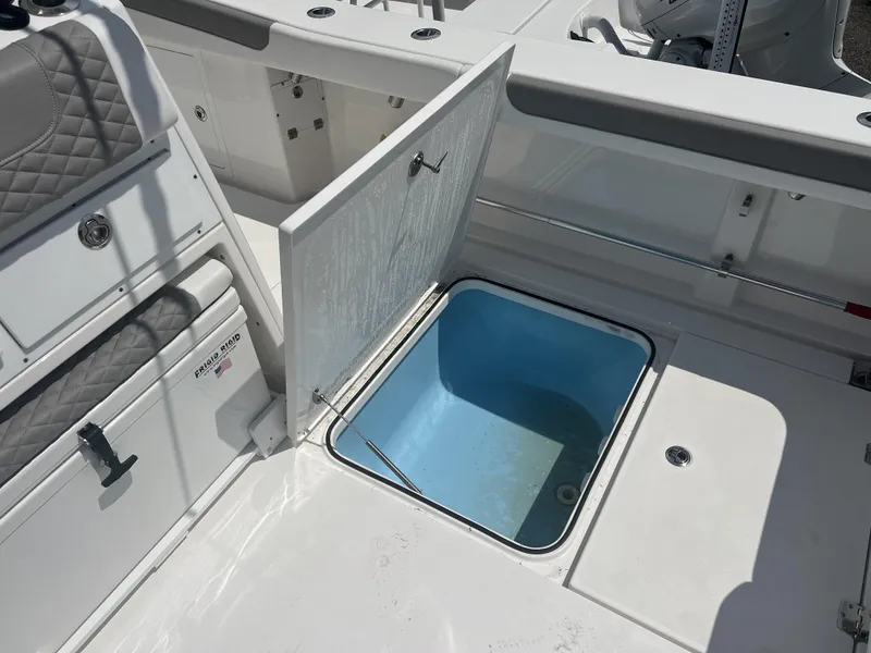 Slide: The Image of Caymas 34 CT 2024 - 11