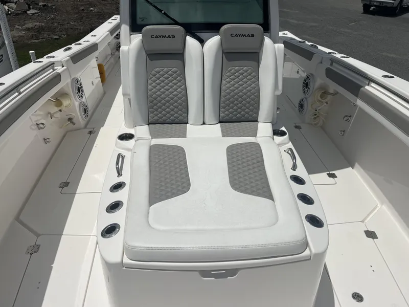 Slide: The Image of Caymas 34 CT 2024 - 14