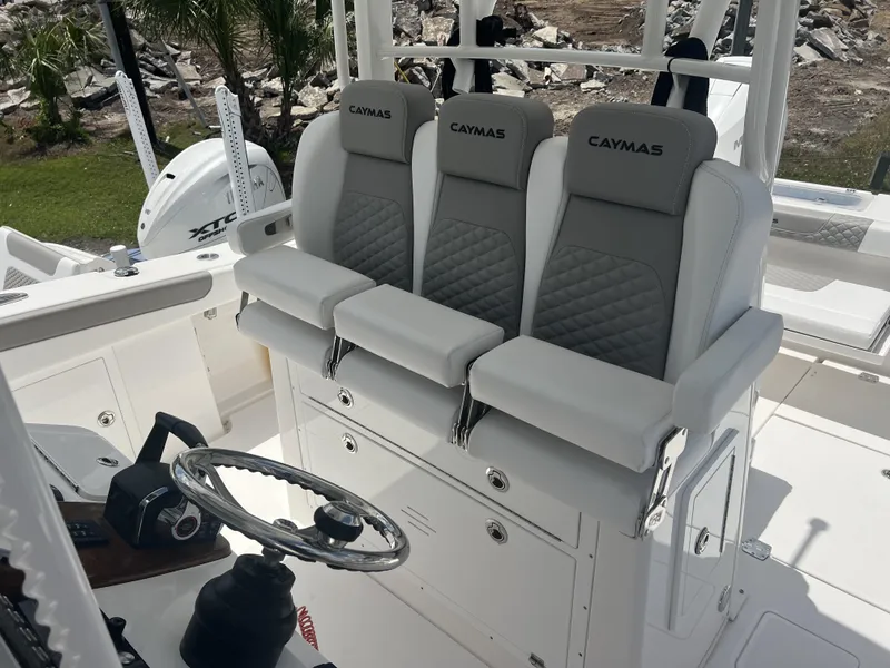 Slide: The Image of Caymas 34 CT 2024 - 6