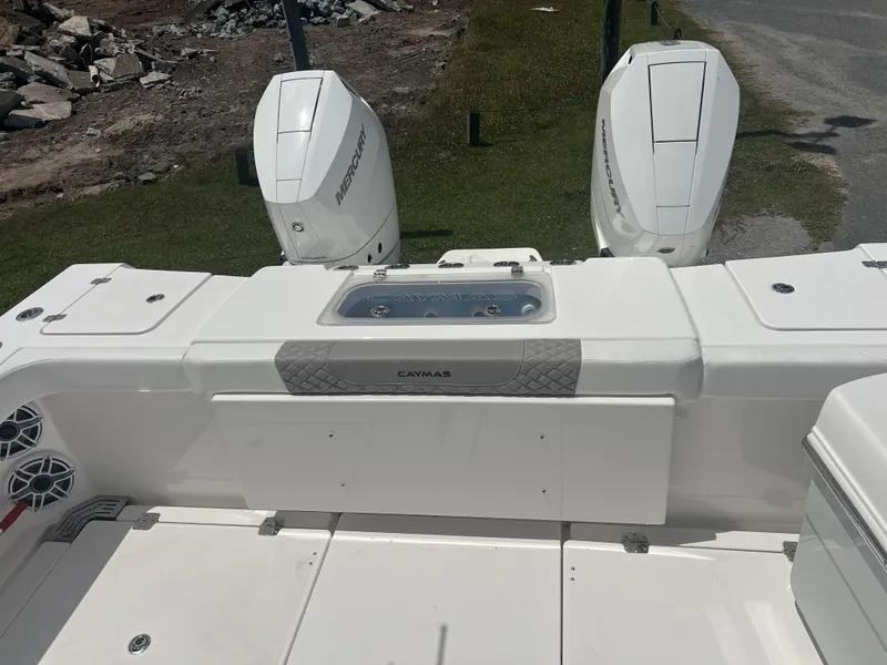 Slide: The Image of Caymas 34 CT 2024 - 8