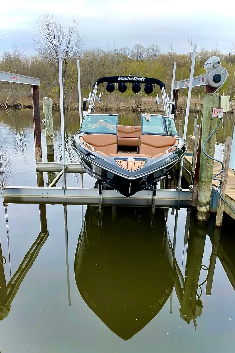 Slide: The Image of MasterCraft X30 2016 - 8