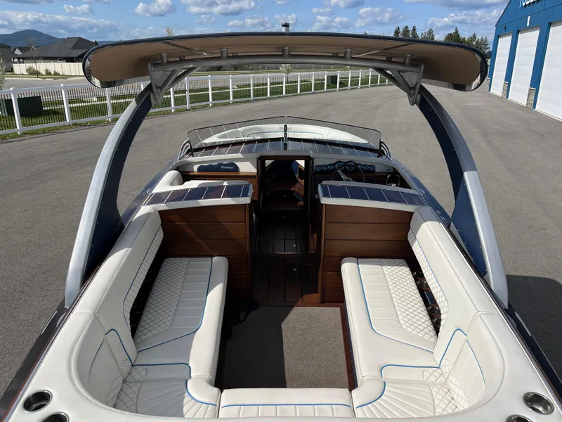 Slide: The Image of Stancraft 290 Rivelle 2019 - 10