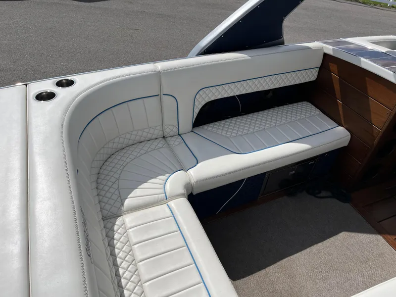 Slide: The Image of Stancraft 290 Rivelle 2019 - 12