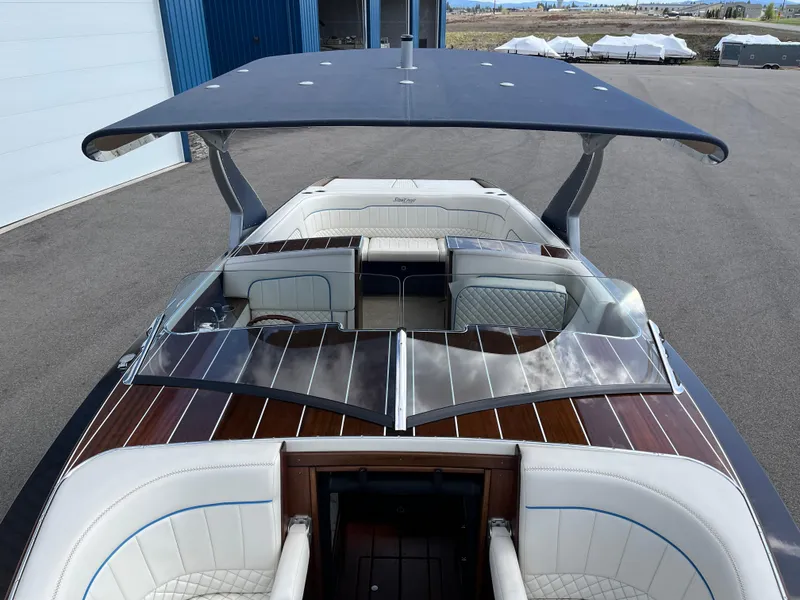 Slide: The Image of Stancraft 290 Rivelle 2019 - 21