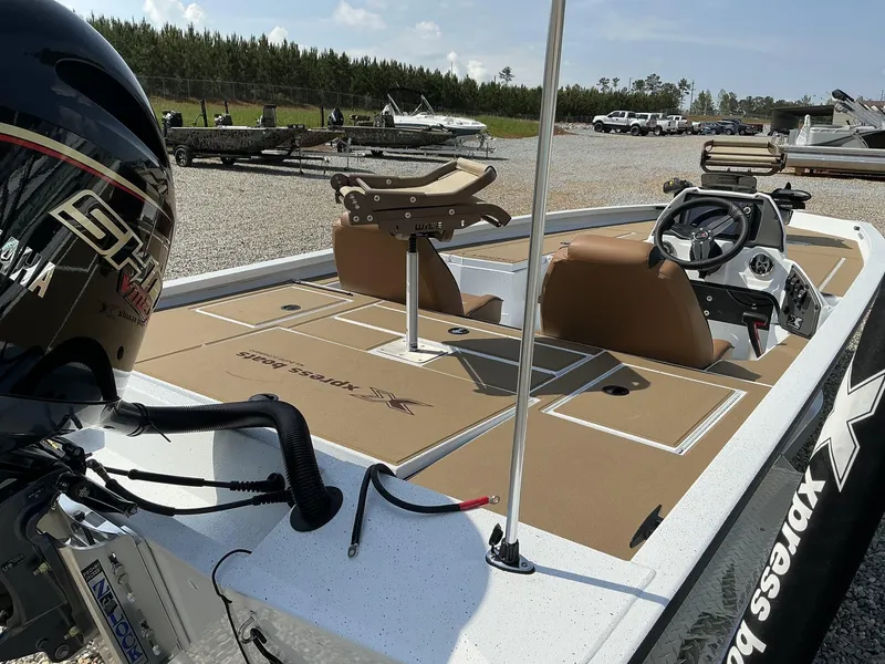 Slide: The Image of Xpress Hyper-Lift Crappie Series H20 CRAPPIE 2025 - 9