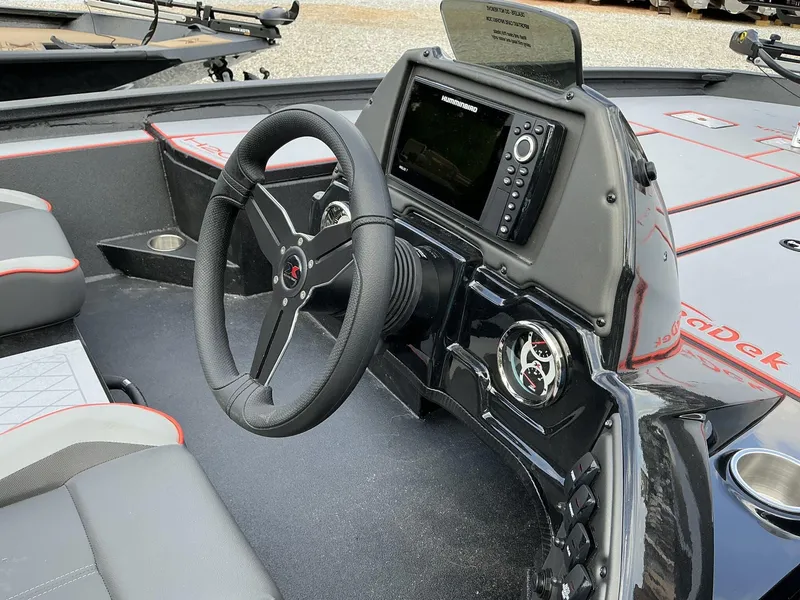 Slide: The Image of Xpress Hyper-Lift Crappie Series H20 CRAPPIE 2025 - 10