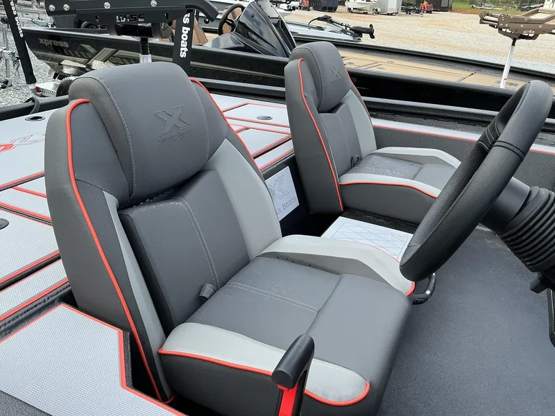 Slide: The Image of Xpress Hyper-Lift Crappie Series H20 CRAPPIE 2025 - 11