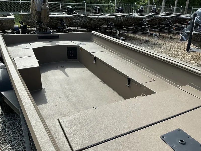 Slide: The Image of Thor Lake Hammer 1754 1754 TIMBER 2025 - 6