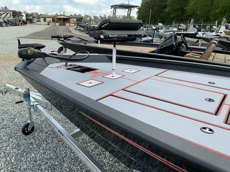 Slide: The Image of Xpress Hyper-Lift Crappie Series H20 CRAPPIE 2025 - 5