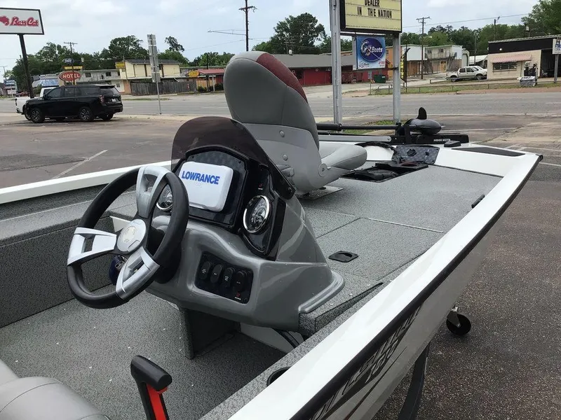 Slide: The Image of G3 Sportsman 1610 2021 - 23