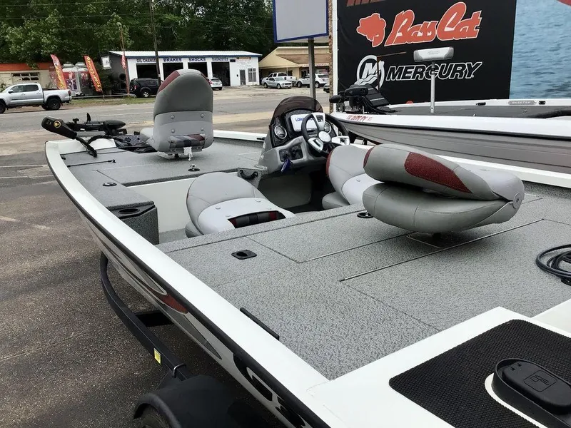 Slide: The Image of G3 Sportsman 1610 2021 - 6