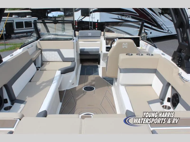 Slide: The Image of Heyday H22 2025 - 17