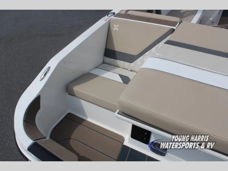 Slide: The Image of Heyday H22 2025 - 18