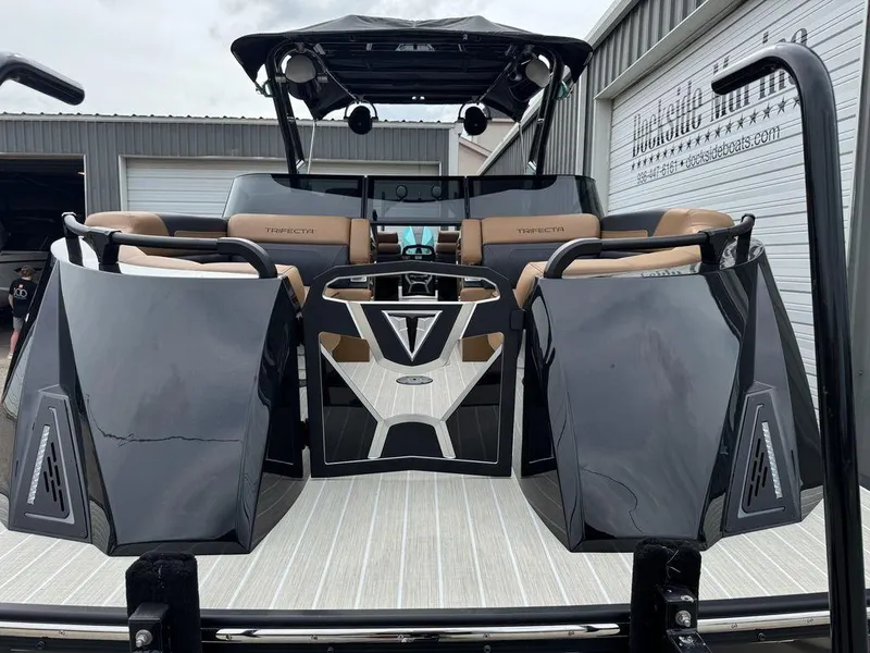 Slide: The Image of Trifecta 25SPORT RL9 DC 3.0+ 2025 - 10