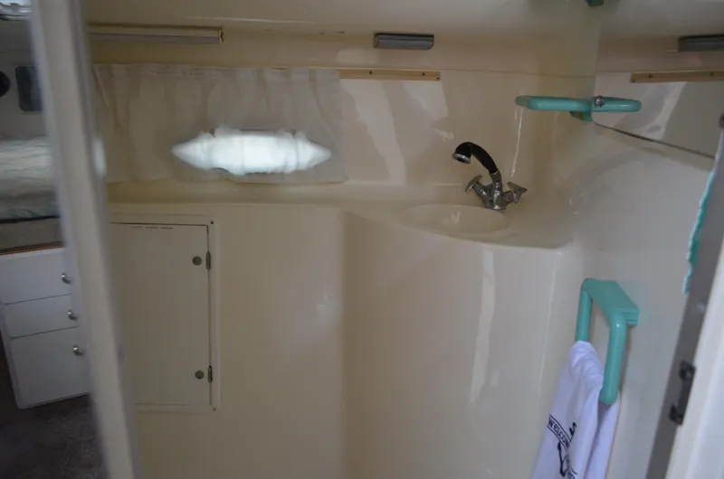 Slide: The Image of Rinker 300 Fiesta Vee 1996 - 50