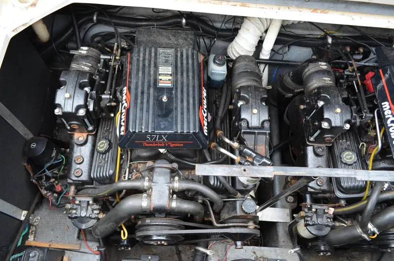 Slide: The Image of Rinker 300 Fiesta Vee 1996 - 52