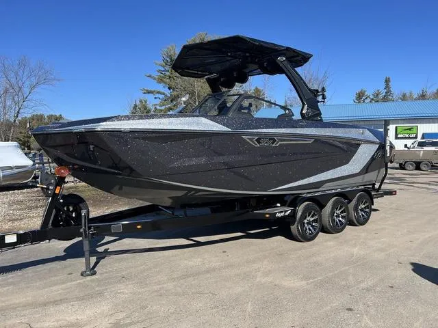 The Image of Tigé 23ZX 2024 - 1