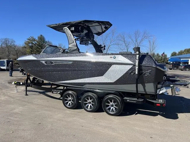 Slide: The Image of Tigé 23ZX 2024 - 2