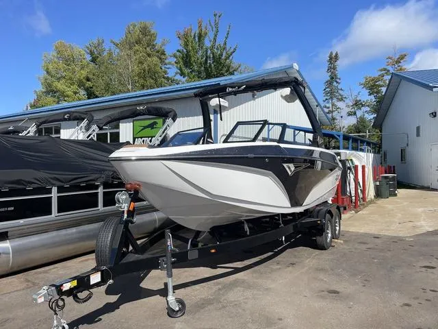 Slide: The Image of Tigé Z1 2024 - 2