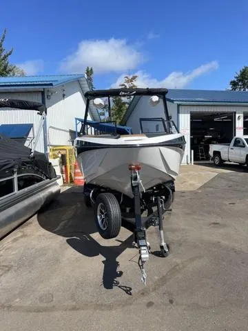 Slide: The Image of Tigé Z1 2024 - 4