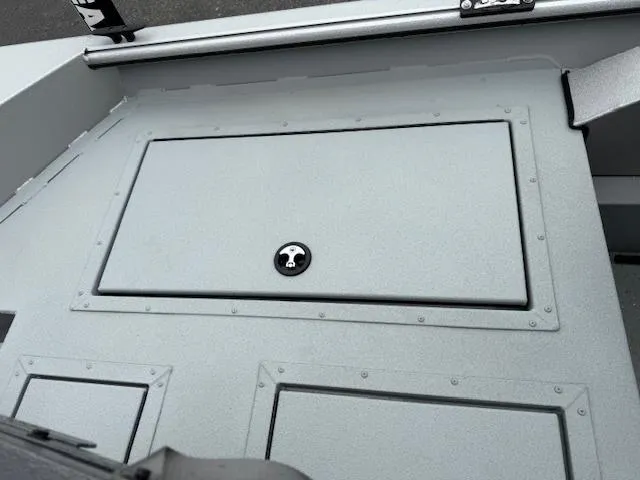 Slide: The Image of SeaArk Big Easy / SUZUKI DF250 2025 - 19