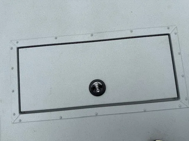 Slide: The Image of SeaArk Big Easy / SUZUKI DF250 2025 - 25