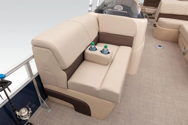 Slide: The Image of Sun Tracker Fishin' Barge 22 DLX 2019 - 69